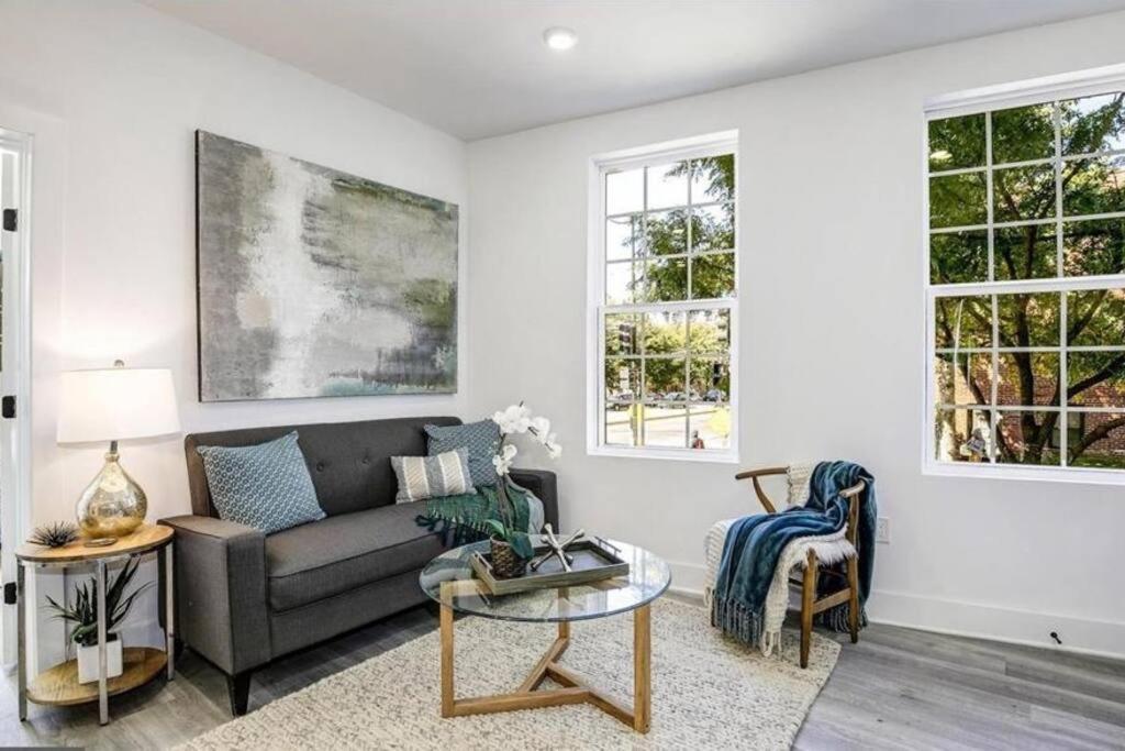 Charming Capitol Hill Home With Stunning Views! Washington Esterno foto